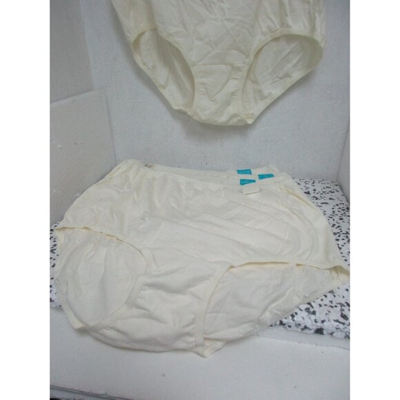 Vanity Fair Other - Vanity Fair 6 Pairs Women's Perfectly Yours Panties 15320 Candle Glo 9/2XL